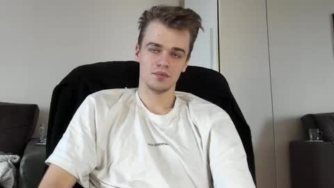 taylor fox online show from February 25, 11:32 am