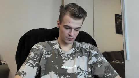 taylor fox online show from February 17, 7:12 pm