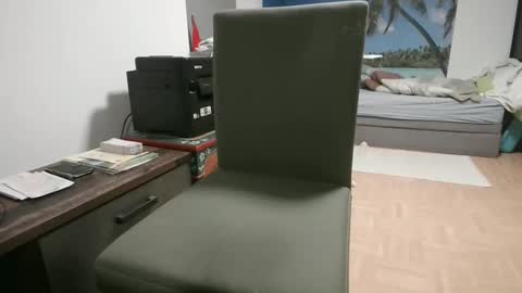 rolandloser1000 online show from December 1, 4:54 am