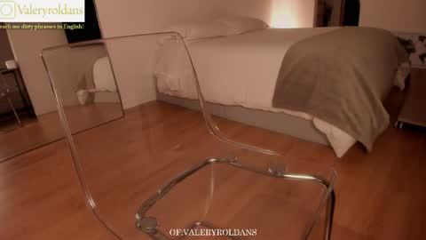 Valery Roldans online show from April 14, 1:09 am