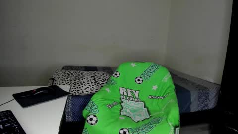 rolling_05 online show from February 9, 11:51 pm