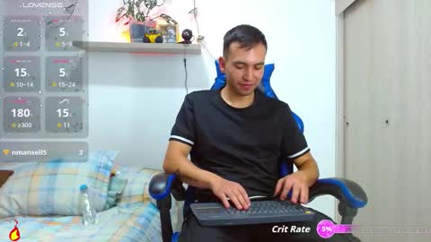 rolos_hot32 online show from October 24, 9:15 pm