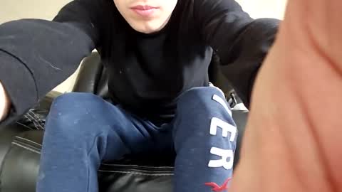 Rolper27         online show from March 4, 5:24 pm