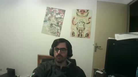 romainb72 online show from March 6, 7:24 pm