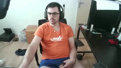 romainb72 online show from April 13, 5:50 pm