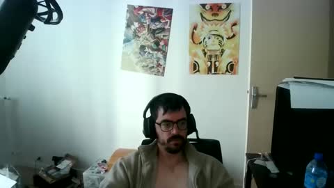 romainb72 online show from May 15, 7:06 am