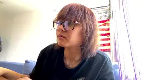 Im Helen online show from June 9, 7:08 am