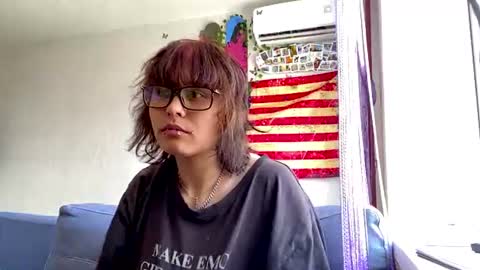 Im Helen online show from June 13, 7:08 am