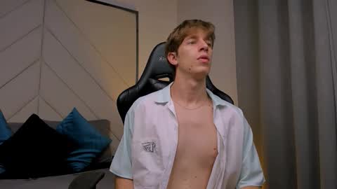 Romeo Ricci online show from January 16, 8:29 pm