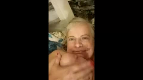 romylachienne online show from January 17, 2:48 pm