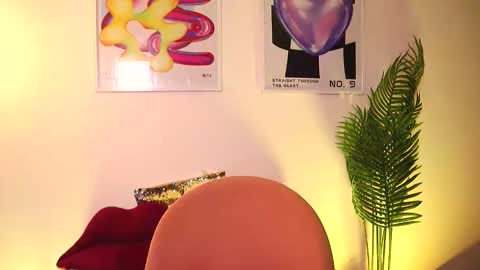 Roni online show from February 5, 1:53 am