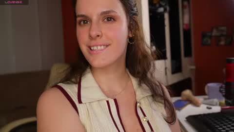 Roni online show from June 10, 8:18 pm