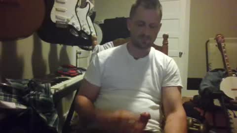 ronniejohnston13 online show from June 14, 8:05 am
