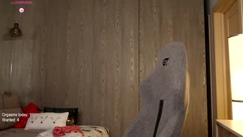 RonnyPonny online show from December 19, 12:22 pm