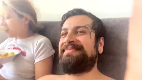 rontomas online show from March 15, 1:36 pm