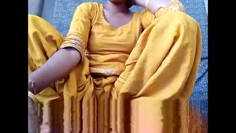 roop_sexy642 online show from March 25, 4:41 am