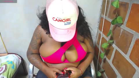 roos_veyker online show from December 16, 1:57 am