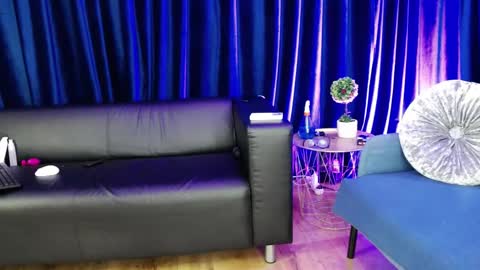 Rose online show from April 16, 3:17 am