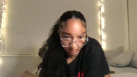 Rosalina online show from October 13, 5:09 am