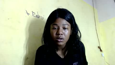 rose69267472 online show from April 22, 10:44 am