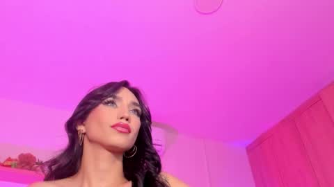 Rose Saenz online show from November 19, 8:40 pm