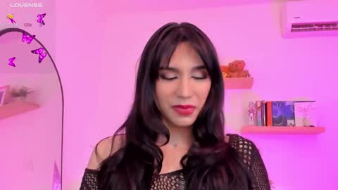 Rose Saenz online show from December 10, 9:11 pm