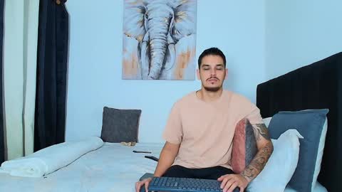 Rose And Dom online show from January 5, 1:35 am