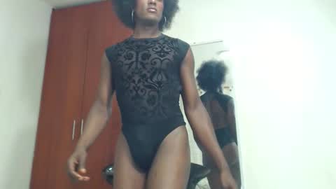 rose_valentiine online show from March 6, 10:31 pm