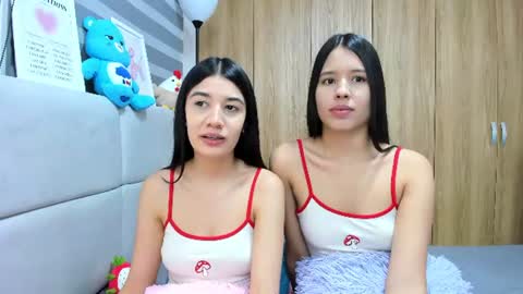 Rose y Miah online show from June 19, 3:12 am
