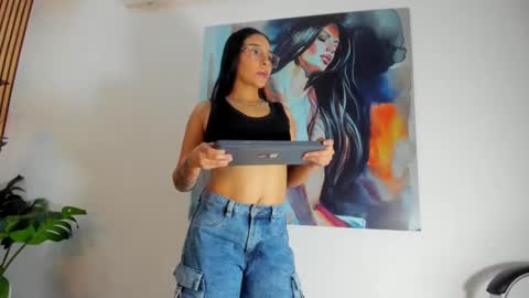 roseaurora online show from September 18, 12:20 pm