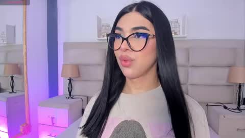 Rose online show from October 5, 1:41 pm