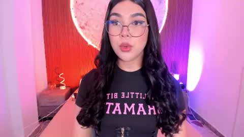 Rose online show from July 18, 2:08 pm