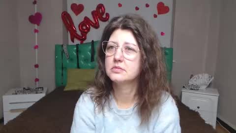 RoseHille online show from February 7, 6:27 am