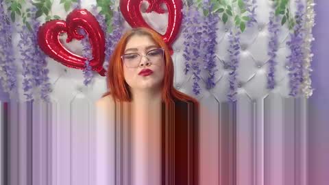 Snapshot of roselyn_arnold chatting on February 18, 12:17 pm Julieta online show from February 18, 12:17 pm