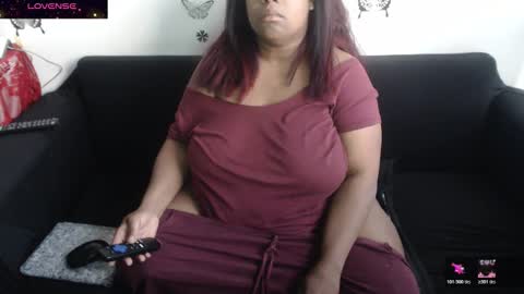 LAURA online show from November 11, 10:34 pm