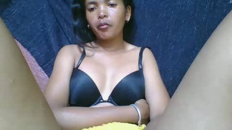 rosia685234 online show from January 7, 6:07 am