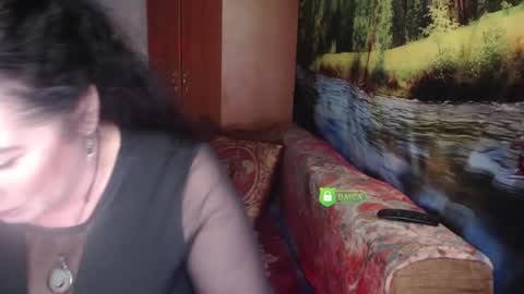 Snapshot of rositasky chatting on February 1, 7:05 am RositaSky online show from February 1, 7:05 am