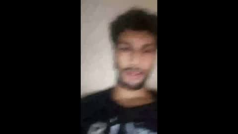 Snapshot of roskof69 chatting on February 26, 10:38 am Ribuu online show from February 26, 10:38 am