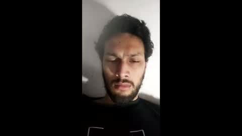 Snapshot of roskof69 chatting on January 8, 10:59 am Ribuu online show from January 8, 10:59 am