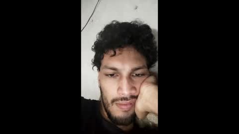 Snapshot of roskof69 chatting on February 28, 5:26 am Ribuu online show from February 28, 5:26 am