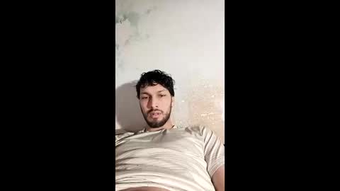 Snapshot of roskof69 chatting on October 12, 9:24 am Ribuu online show from October 12, 9:24 am