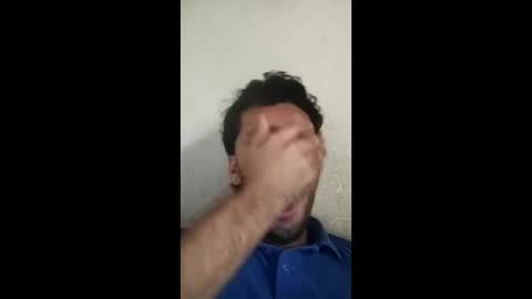 Snapshot of roskof69 chatting on February 17, 7:01 pm Ribuu online show from February 17, 7:01 pm