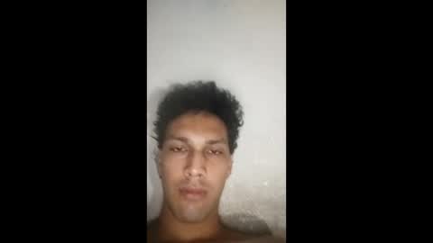 Snapshot of roskof69 chatting on February 7, 4:16 am Ribuu online show from February 7, 4:16 am