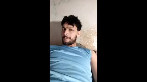 Snapshot of roskof69 chatting on October 19, 9:03 am Ribuu online show from October 19, 9:03 am