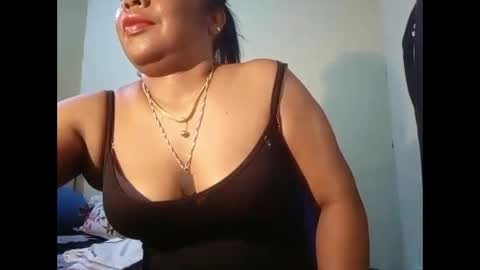 rosmerynavarro online show from February 14, 7:22 am