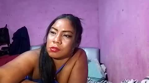 rosmerynavarro online show from December 21, 3:03 am