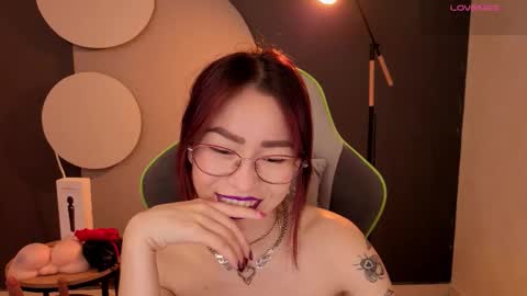 Miss Rosse online show from February 13, 2:20 pm