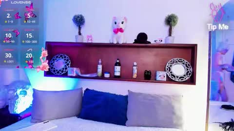 rossiie_hunt_ online show from February 7, 5:49 pm