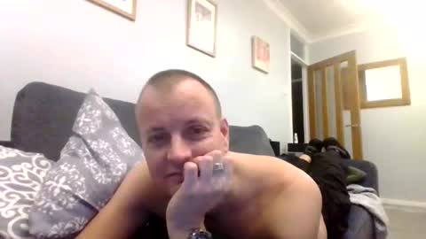 rotunda1874 online show from November 24, 11:03 pm