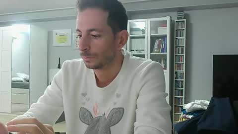 Snapshot of roubarixx chatting on October 20, 8:08 am roubarixx online show from October 20, 8:08 am